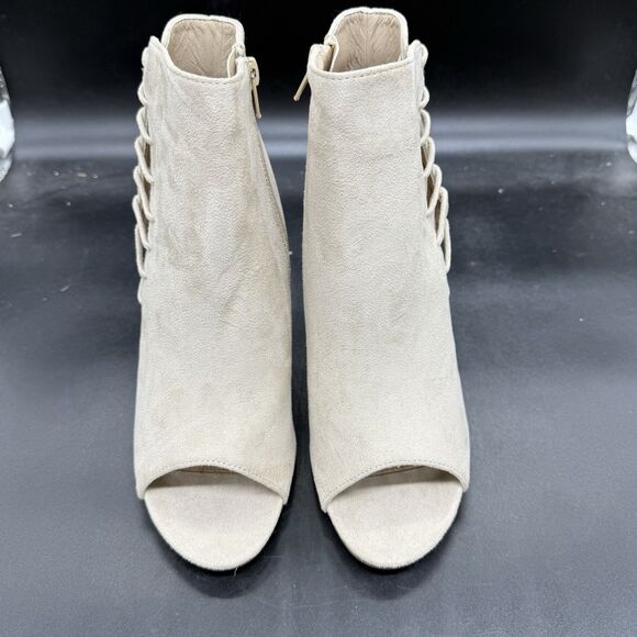 Just Fab Womens size 9.5 Tifany Booties Beige Suede 4" heel - Picture 3 of 7